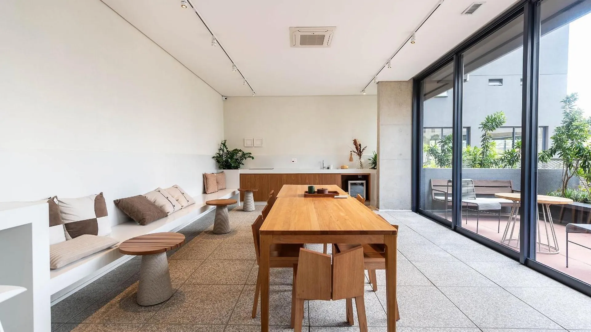Studio C/ Piscina E Metro Em Pinheiros - Pg313 São Paulo 0*,  Brasil